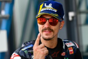 MotoGP: Viñales satisfeito com os treinos livres thumbnail