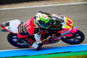 Moto3,FP1: Arbolino lidera com recorde thumbnail