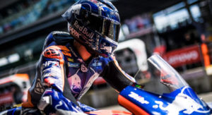 MotoGP, Poncharal: Oliveira “adora” as peças de fábrica KTM thumbnail