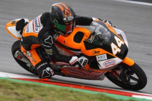 Moto 3, Aragón: Canet lidera warm up molhado thumbnail