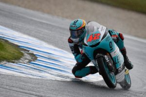 Moto3, Austrália: Ramirez estreia na pole em condições difíceis thumbnail