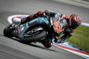 MotoGP, Motegi: Quartararo à frente, outra queda para Oliveira thumbnail