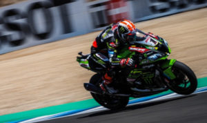 SBK Qatar: Rea vence corrida Superpole sem oposição thumbnail