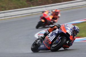 MotoGP, Motegi: Miguel Oliveira em 16º para o GP do Japão thumbnail