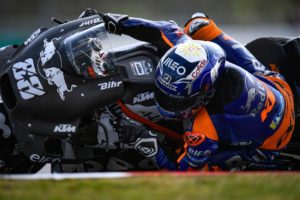 MotoGP, Teste Qatar: Oliveira em 16º admitiu dia problemático thumbnail