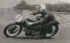 MotoGP, história: Os anos de Geoff Duke thumbnail