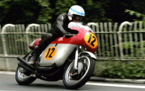 MotoGP, história: Os anos de John Surtees, Parte 2 thumbnail