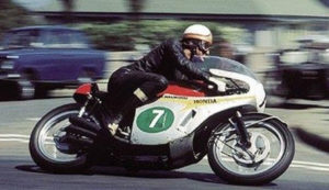 MotoGP, história: Os anos de Mike Hailwood thumbnail