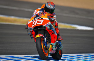 MotoGP, Jerez, FP4: Márquez à frente perante oposição de Viñales thumbnail