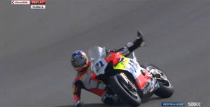 SBK, 2020, Jerez: Estranha queda de Rinaldi thumbnail