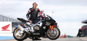 BSB: Ron Haslam vai fechar a escola de SBK thumbnail