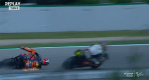 MotoGP, 2020, Brno: Zarco ataca de novo, abalroa Espargaró, Binder lidera thumbnail