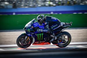 MotoGP, Corrida, Misano: Viñales vence, Oliveira quinto! thumbnail