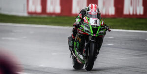 SBK,2020, Magny-Cours: Rea deixa todos siderados com tempo do primeiro Treino Livre molhado thumbnail