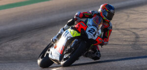 SBK, 2020, Teruel: Rinaldi continua à frente thumbnail