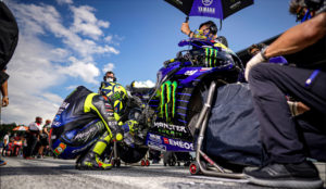 MotoGP, 2020: Rossi concorda com conclusão de Oliveira sobre os pneus Michelin thumbnail