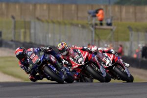 BSB, Donington: Brookes ganha uma, MacKenzie outra thumbnail