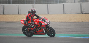 SBK, Estoril: Redding e Ducati lideram treinos pós-época thumbnail