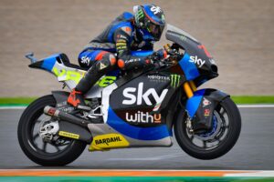 Moto2, 2020, Valência: TL3 – Bezzecchi arruma a casa, Lowes na gravilha thumbnail