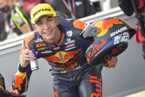 Moto3, Dixit, Europa: Fernandez em 2021 na classe intermédia thumbnail