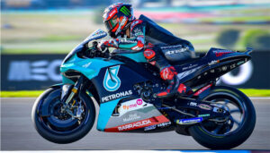 MotoGP,2020, Portimão: 10 factos que marcaram a época, 8: As vitórias de Quartararo na Yamaha thumbnail