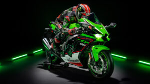 SBK, 2020: Nova Kawasaki ZX10RR revelada em versão final thumbnail