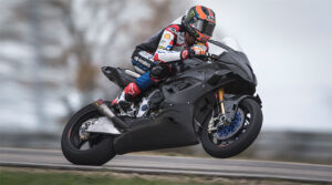 SBK, 2020: Michael van der Mark já testou a BMW M 1000RR thumbnail