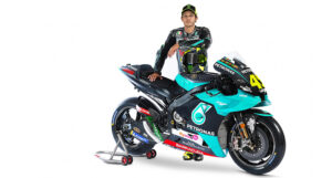 MotoGP 2021: Rossi no lado esquerdo na boxe da Petronas thumbnail