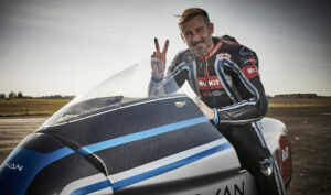 SBK, 2020: Max Biaggi impressionado com recorde elétrico thumbnail