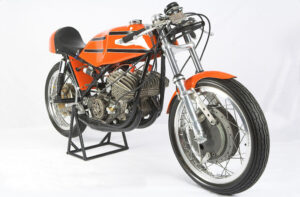 As outras classes de GP, 18: A Aermacchi HD RR250 thumbnail