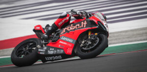 SBK, 2021: Ducati treina em Misano thumbnail