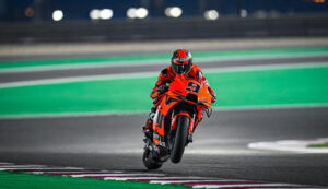 MotoGP, 2021, Teste do Qatar, Dia 5: Escasso movimento em pista thumbnail